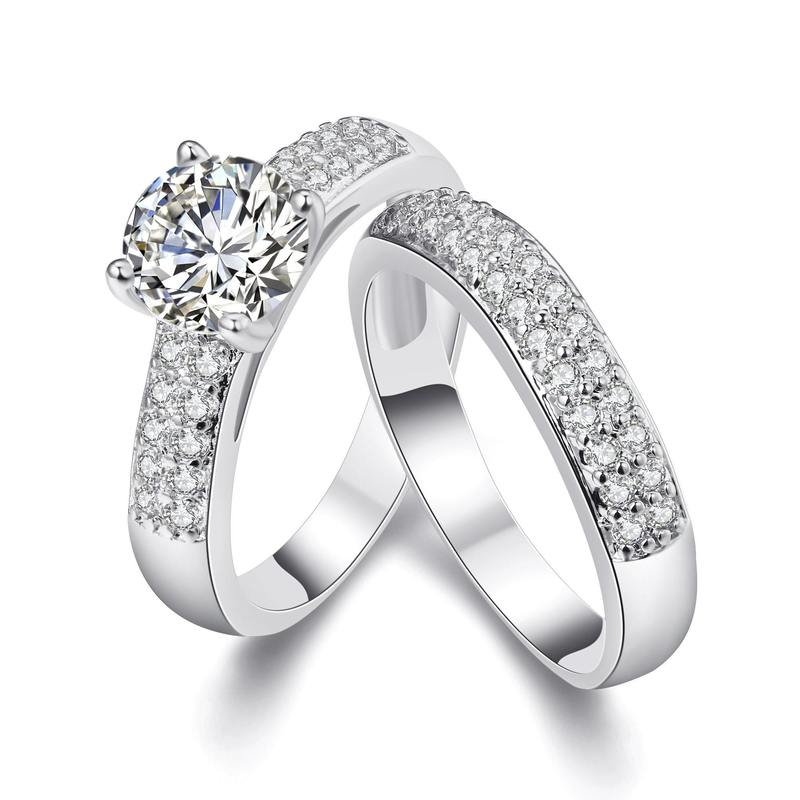18K WHITE GOLD PLATED PAVE BAND AND ROUND CLASSIC CRYSTAL RING SET