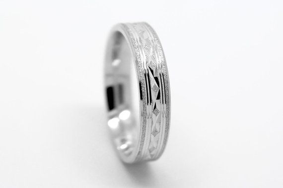 Popular Mens Wedding Bands And Rings