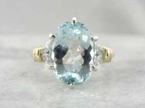 Exquisite High Quality Aquamarine in Vintage Cocktail Ring Setting