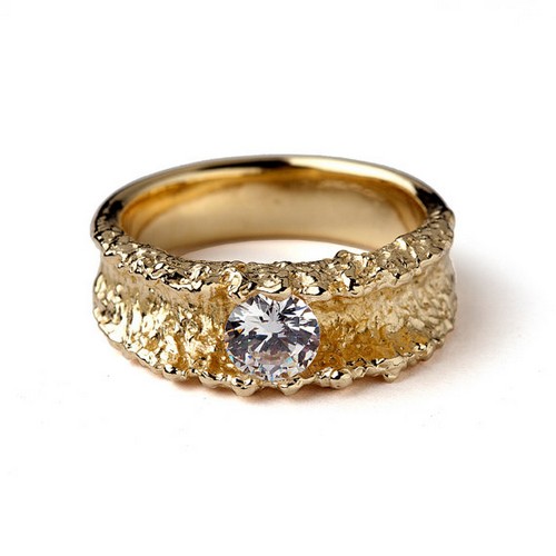 Gold Vintage Engagement Rings