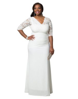 37+ Plus Sized Wedding Dresses that'll look Gorgeous on You (2020)