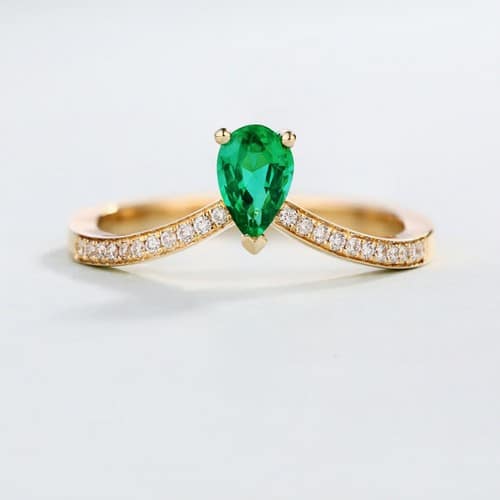 27+ Emerald Rings that stun your Eyes with Beauty (2020)